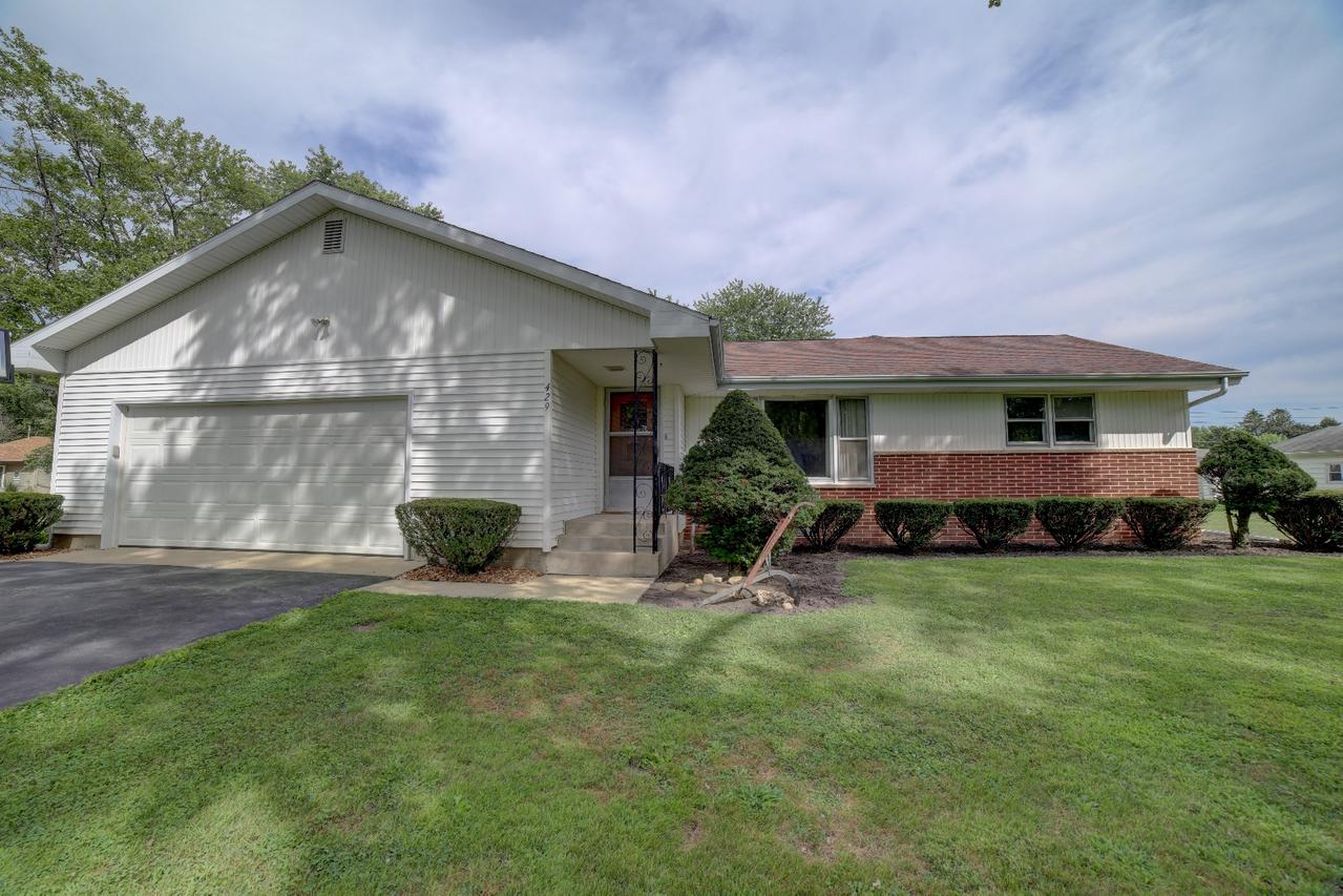 429 N Hartwell St., Gilman, IL 60938