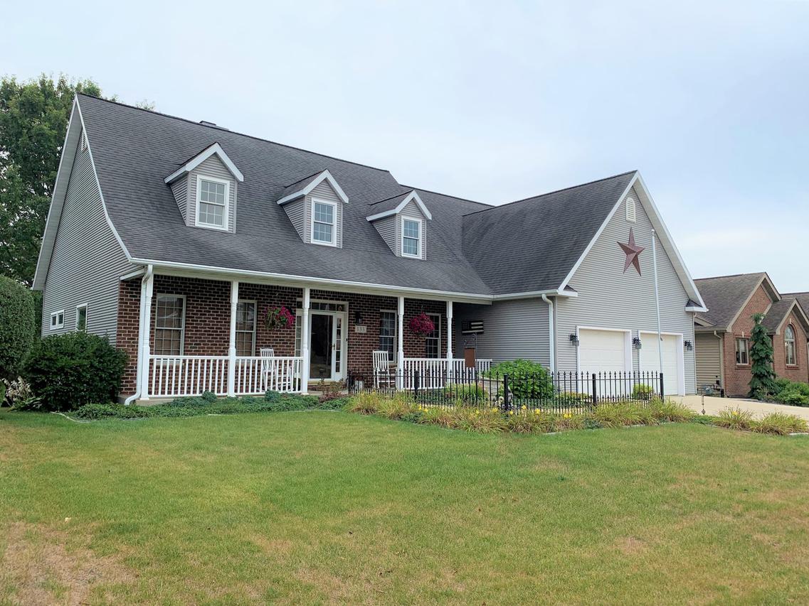 133 Century Hill Dr., Oregon, IL 61061
