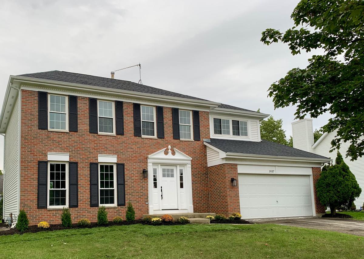 1937 Mcrae Ln., Mundelein, IL 60060