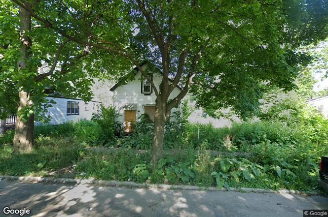 11935 S Perry Ave., Chicago, IL 60628