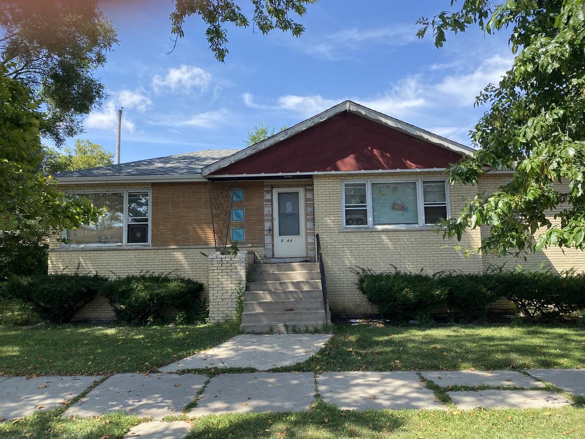8744 S Honore St., Chicago, IL 60620