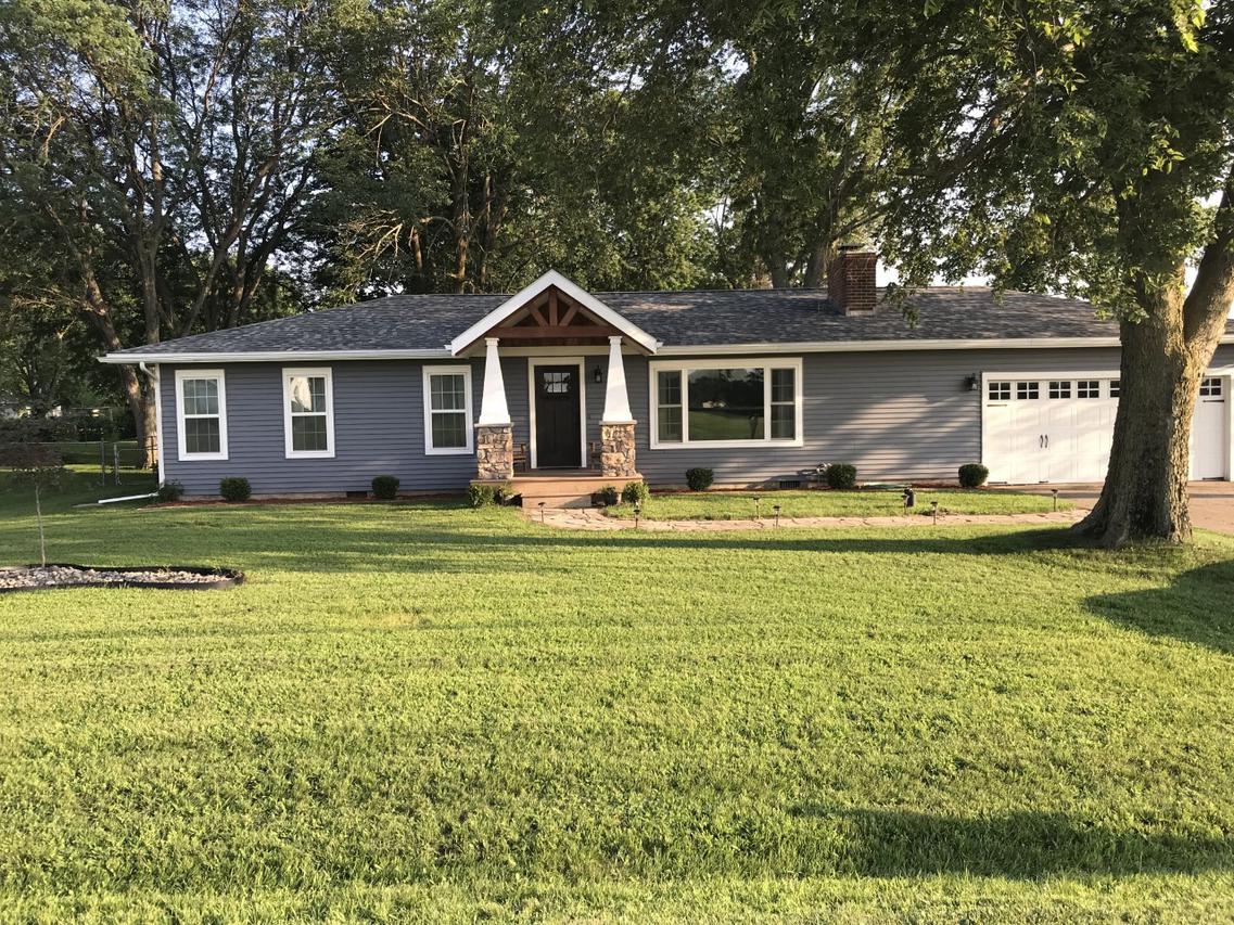2225 County Road 1700, St. Joseph, IL 61873