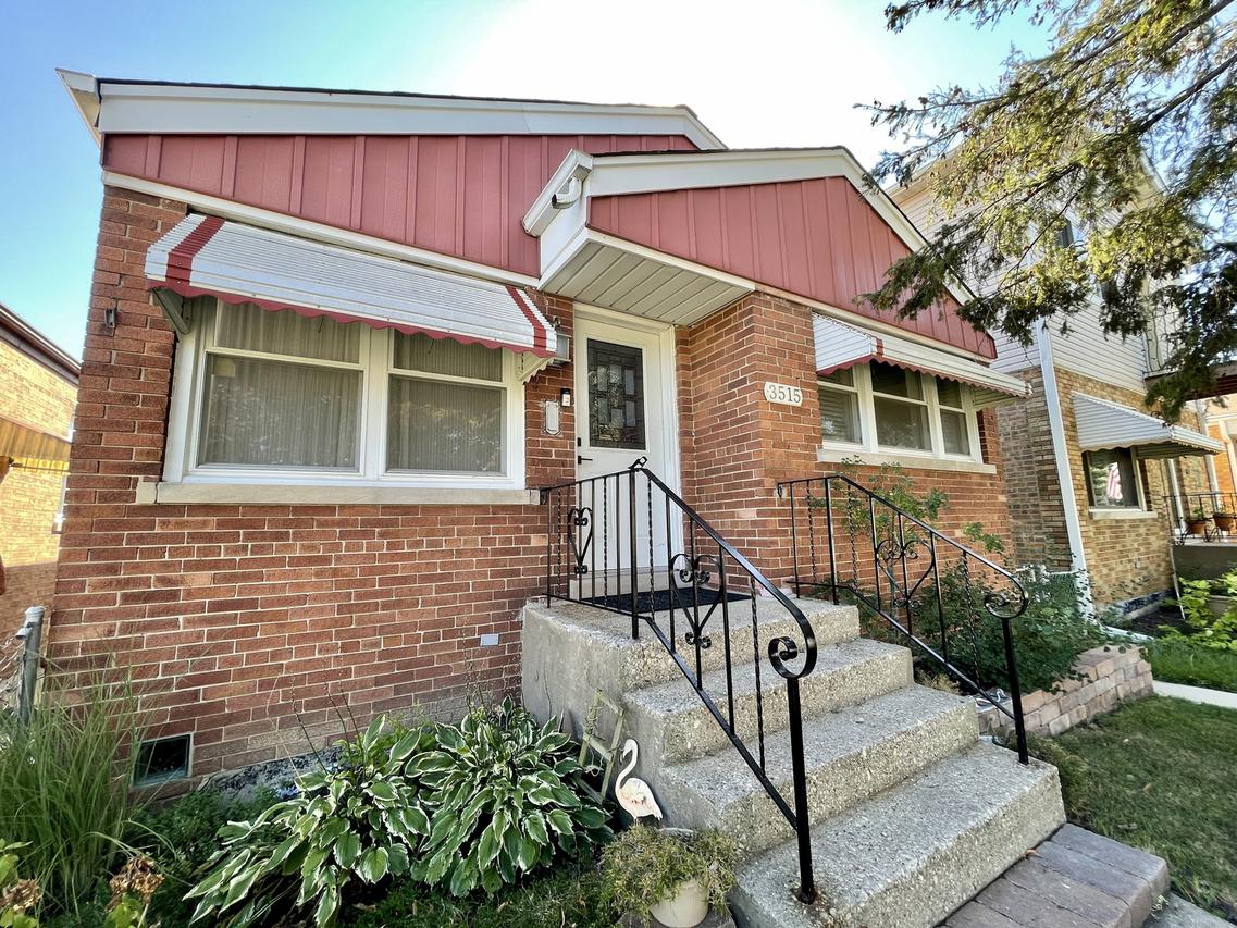 3515 S 54th Ct., Cicero, IL 60804