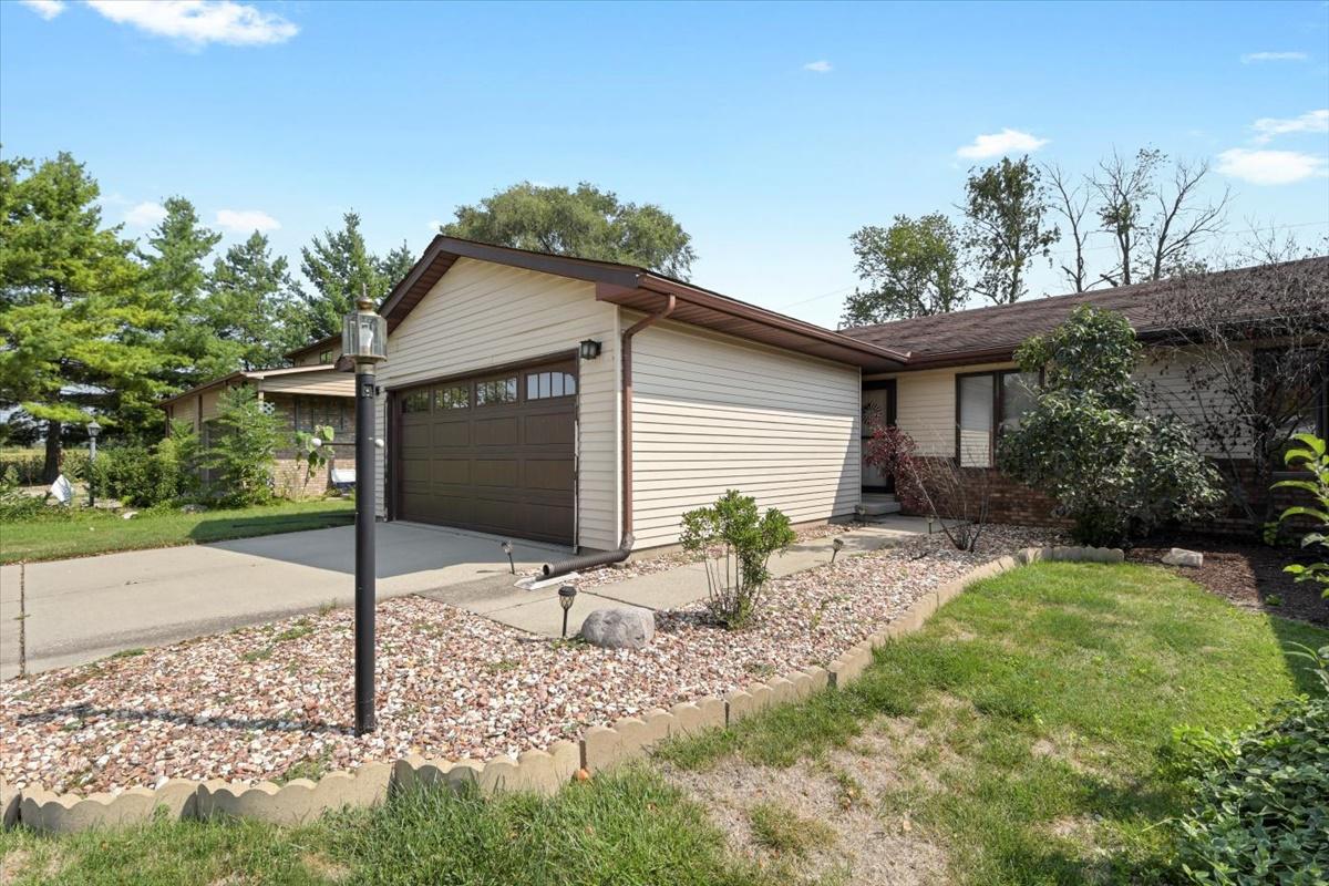 3108 Chatham Dr. #A, Urbana, IL 61802