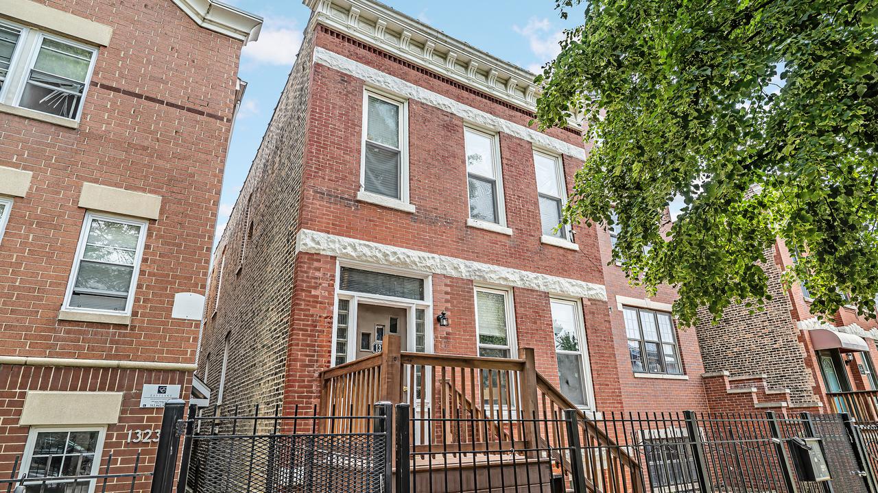 1321 N Campbell Ave., Chicago, IL 60622