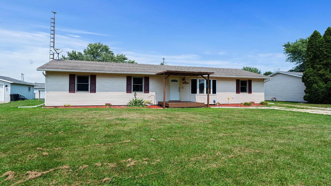 30610 Woodside Dr., Rock Falls, IL 61071