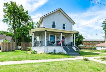 116 Pine St., Dekalb, IL 60115