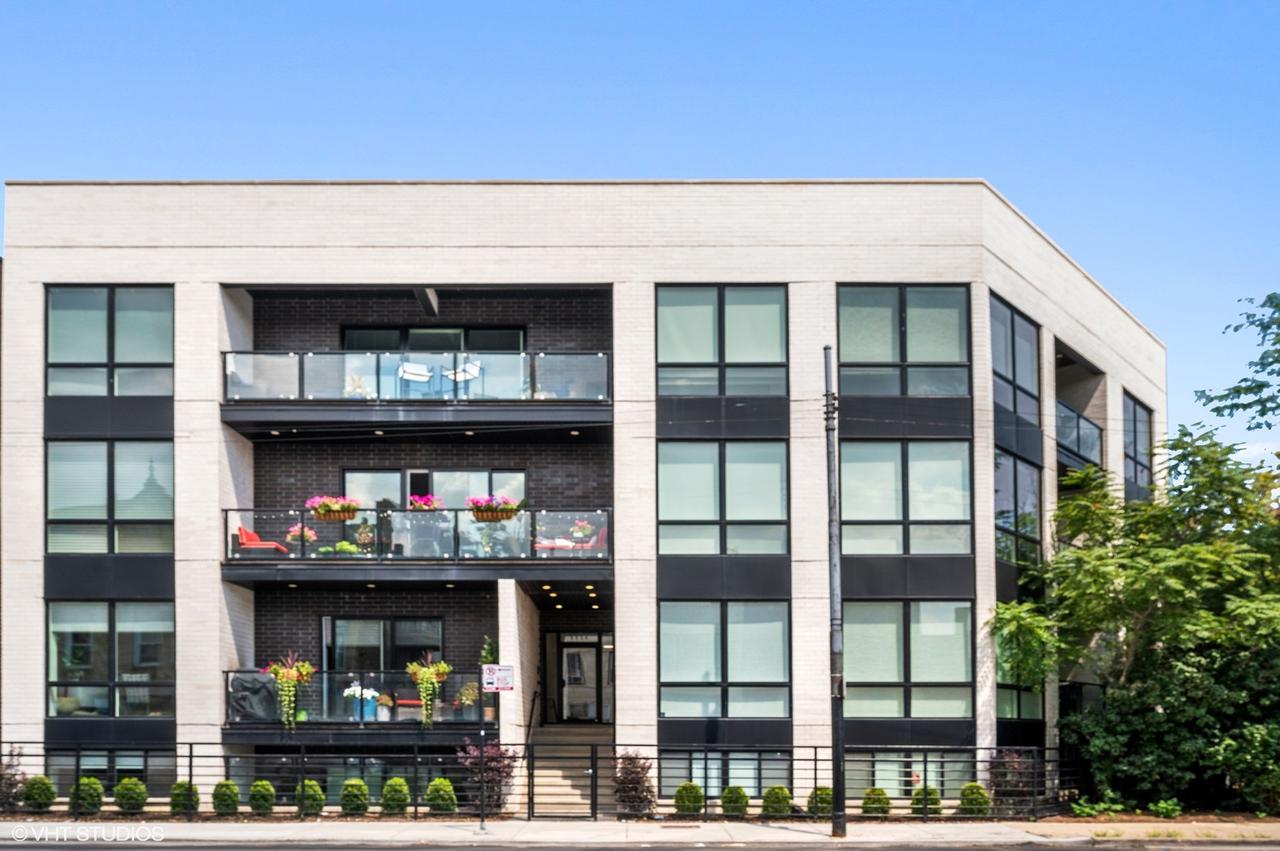 2854 W Belmont Ave. #1E, Chicago, IL 60618