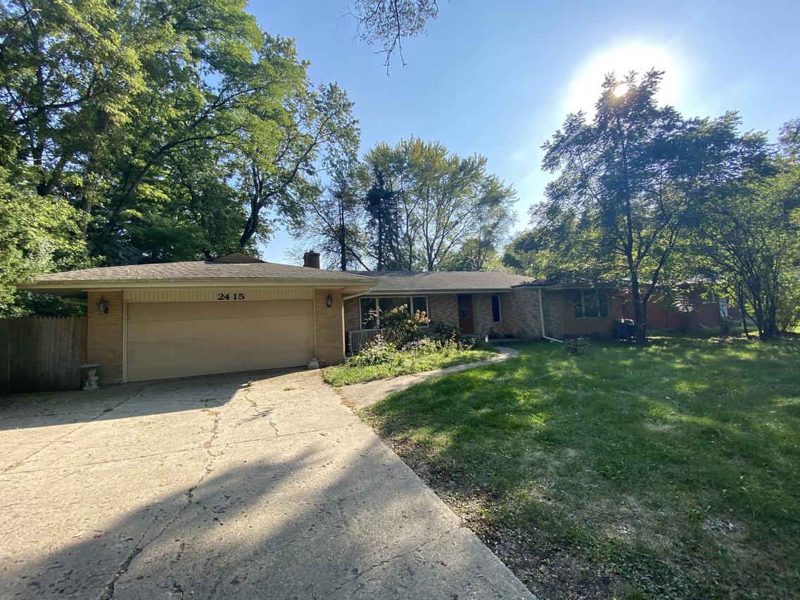 2415 E Ballard Rd., Des Plaines, IL 60016
