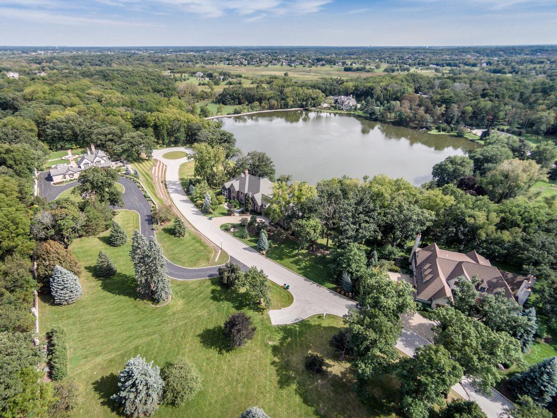 Lot 4 Oak Shadows Ln., St. Charles, IL 60175