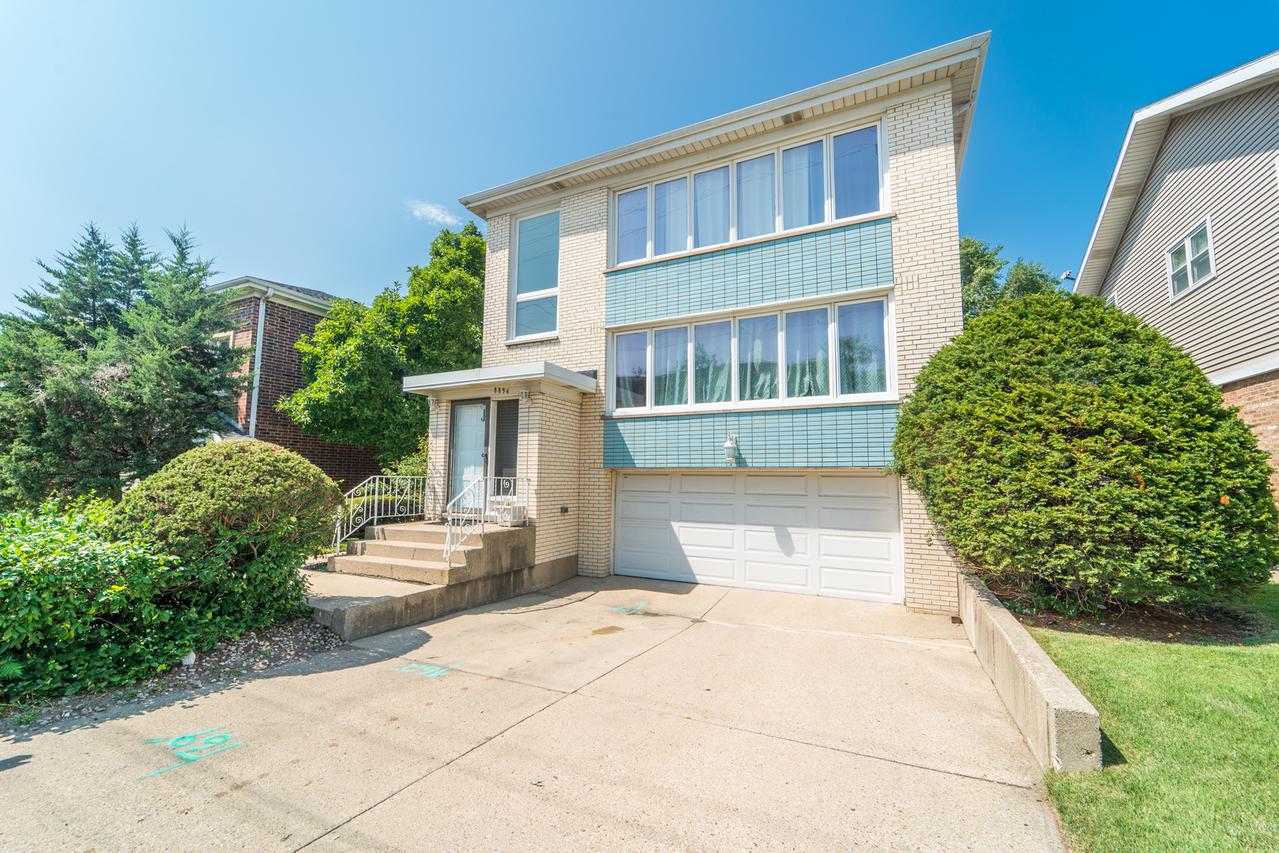 8854 Gross Point Rd., Skokie, IL 60077
