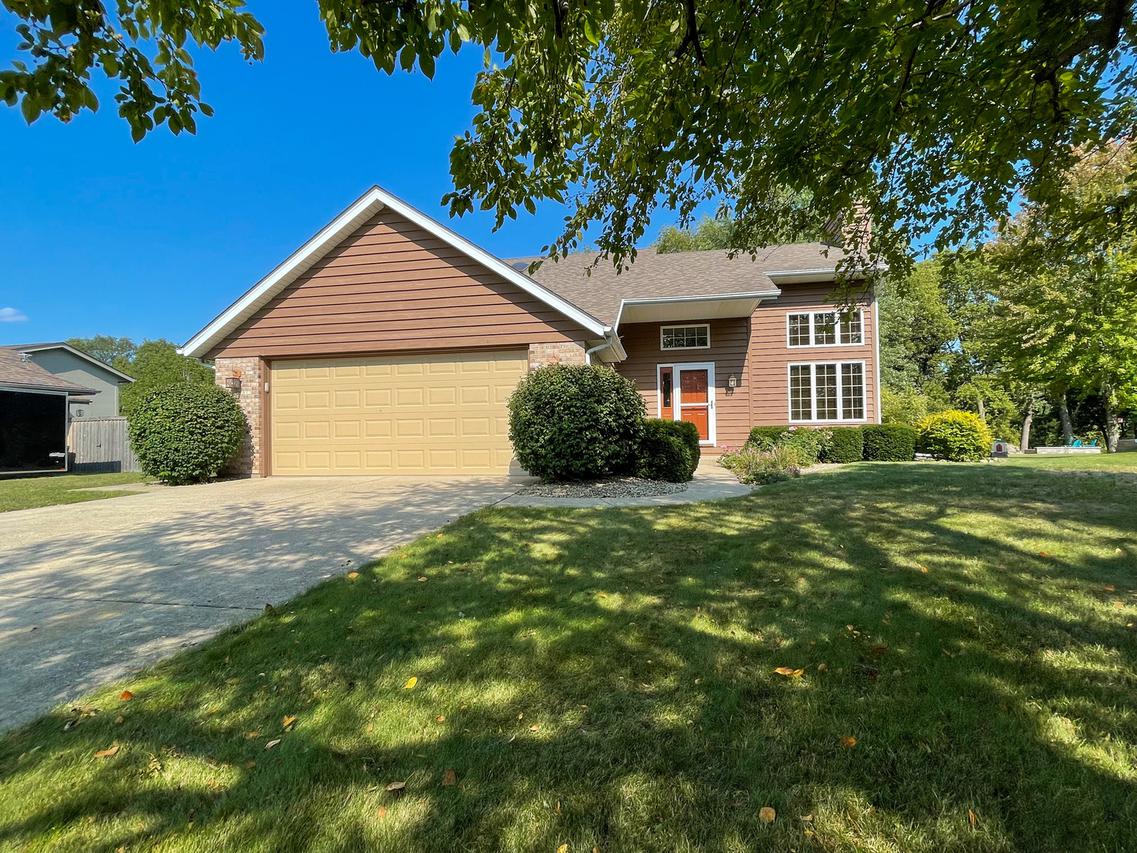 425 San Carlos Rd., Minooka, IL 60447