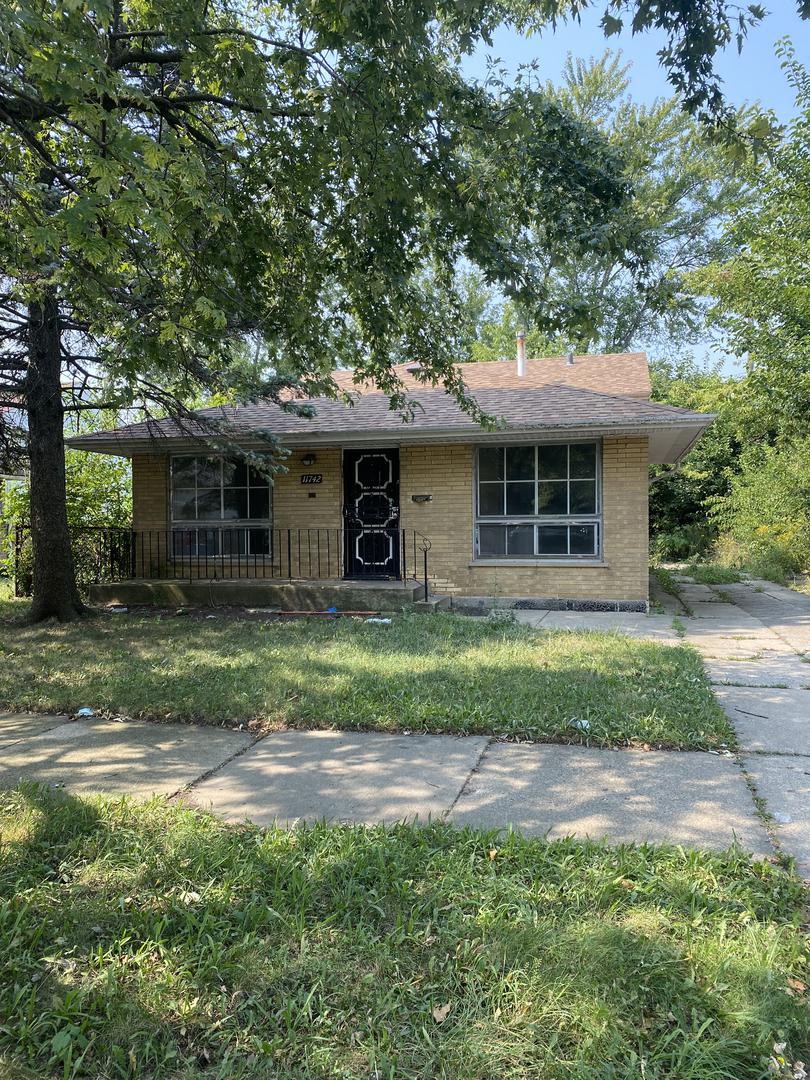 11742 S Racine Ave., Chicago, IL 60643