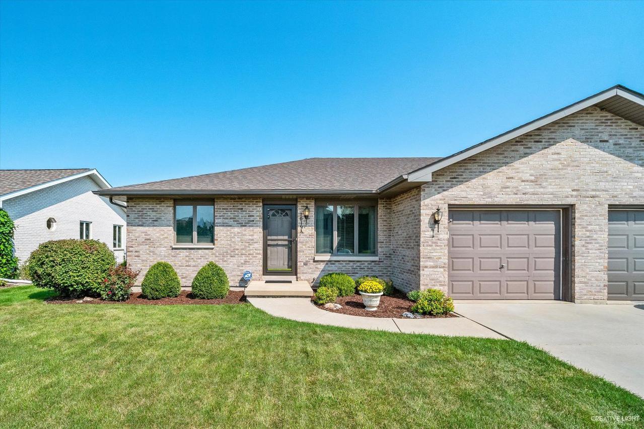 1019 John St. #A, Yorkville, IL 60560