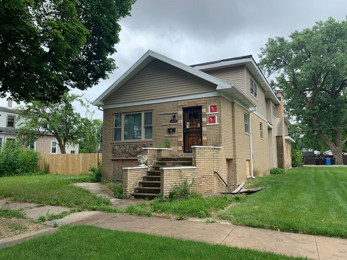 1315 W 111th Pl., Chicago, IL 60643
