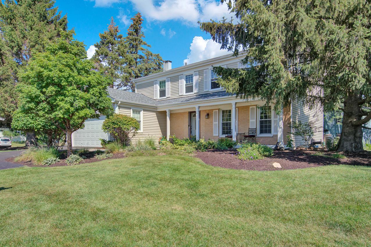 409 Kings Way, Mundelein, IL 60060