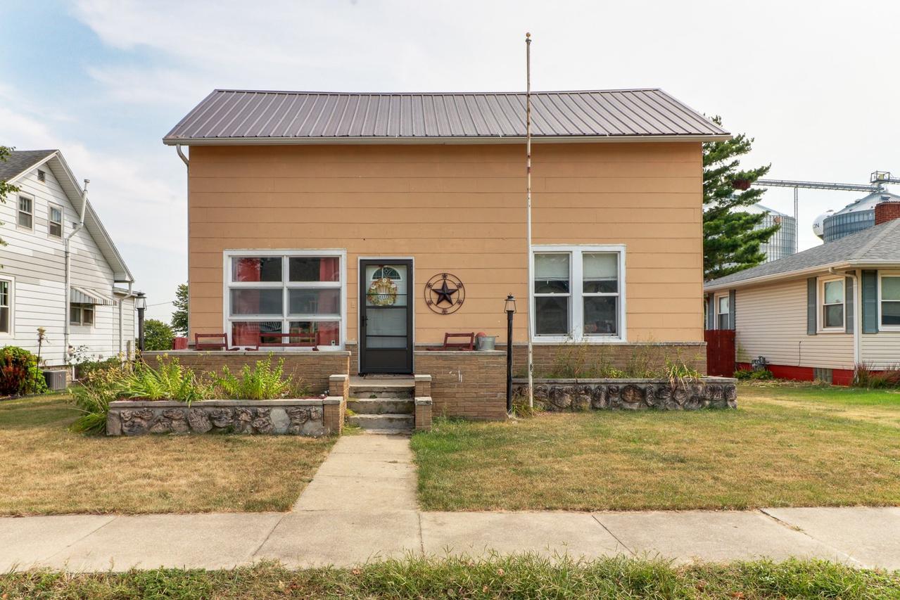 505 Pleasant St., Benson, IL 61516