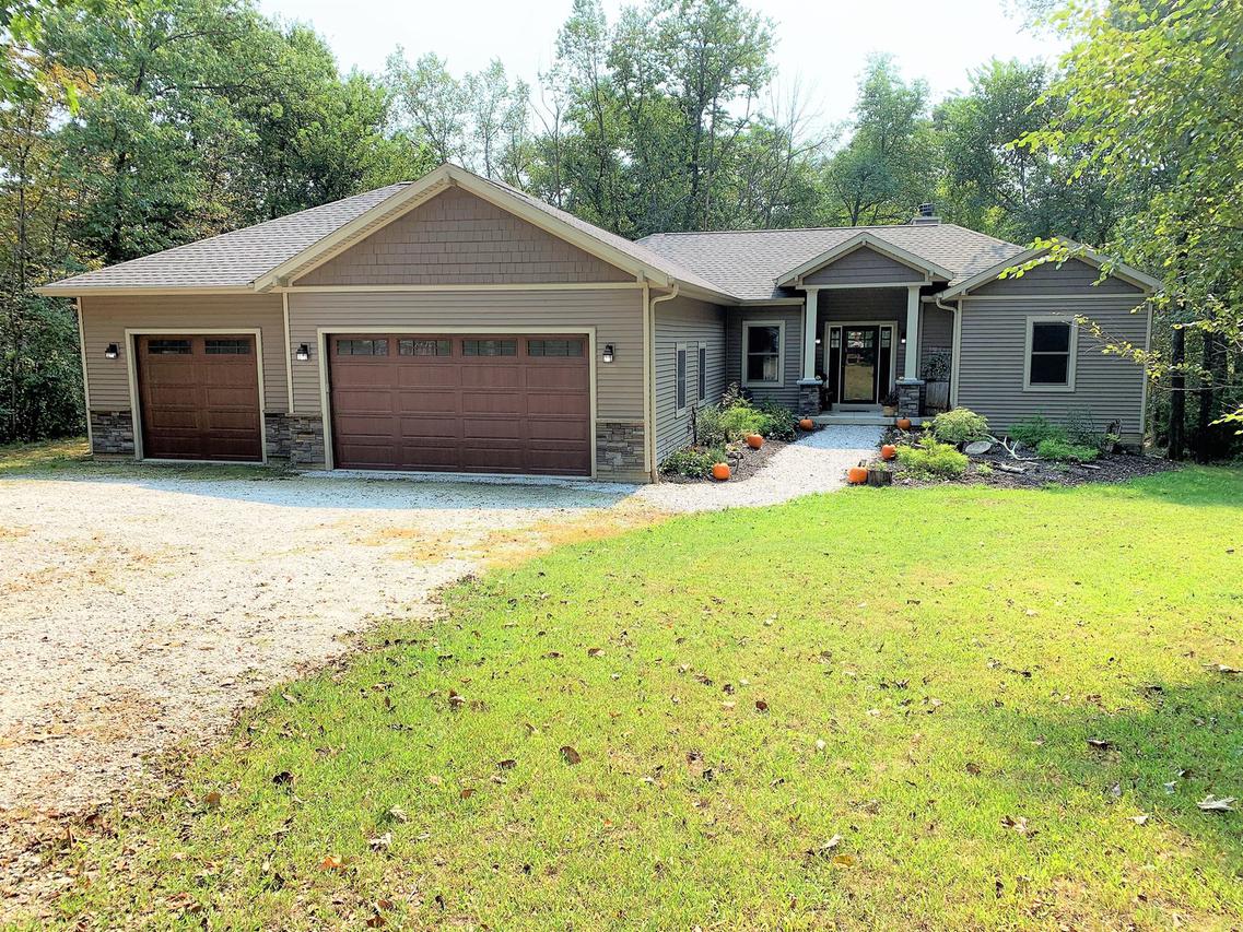 17 Senachwine Cir., Putnam, IL 61560