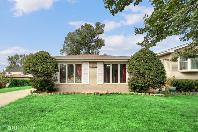 10022 Moody Ave., Oak Lawn, IL 60453
