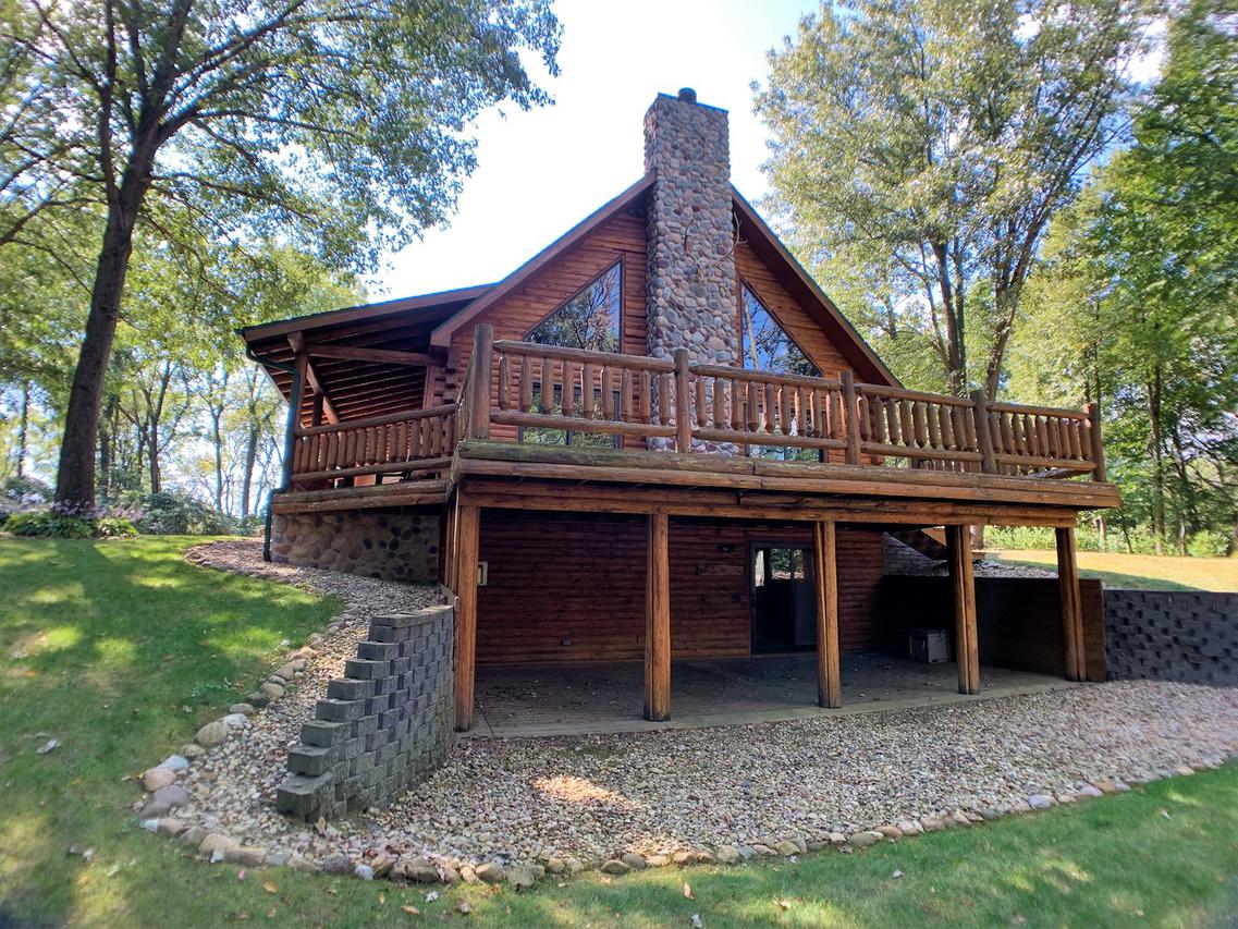 25 Treasure Ct., Putnam, IL 61560