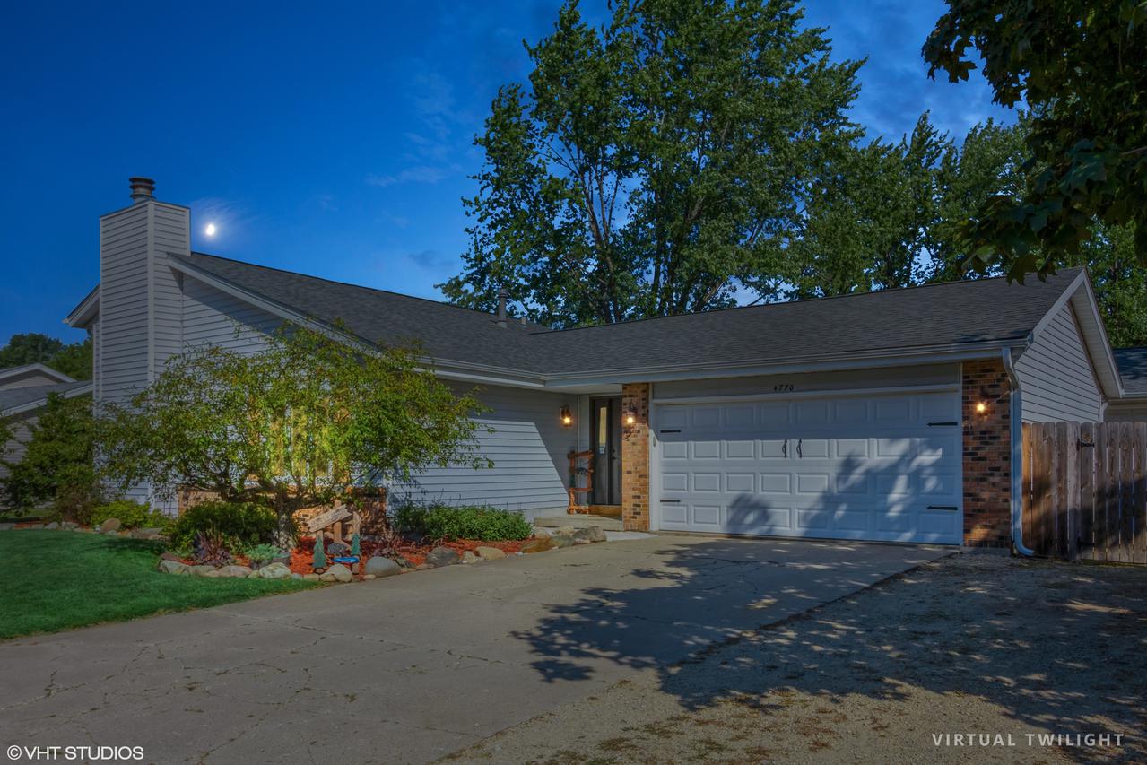 4770 Wild Deer Tr., Roscoe, IL 61073