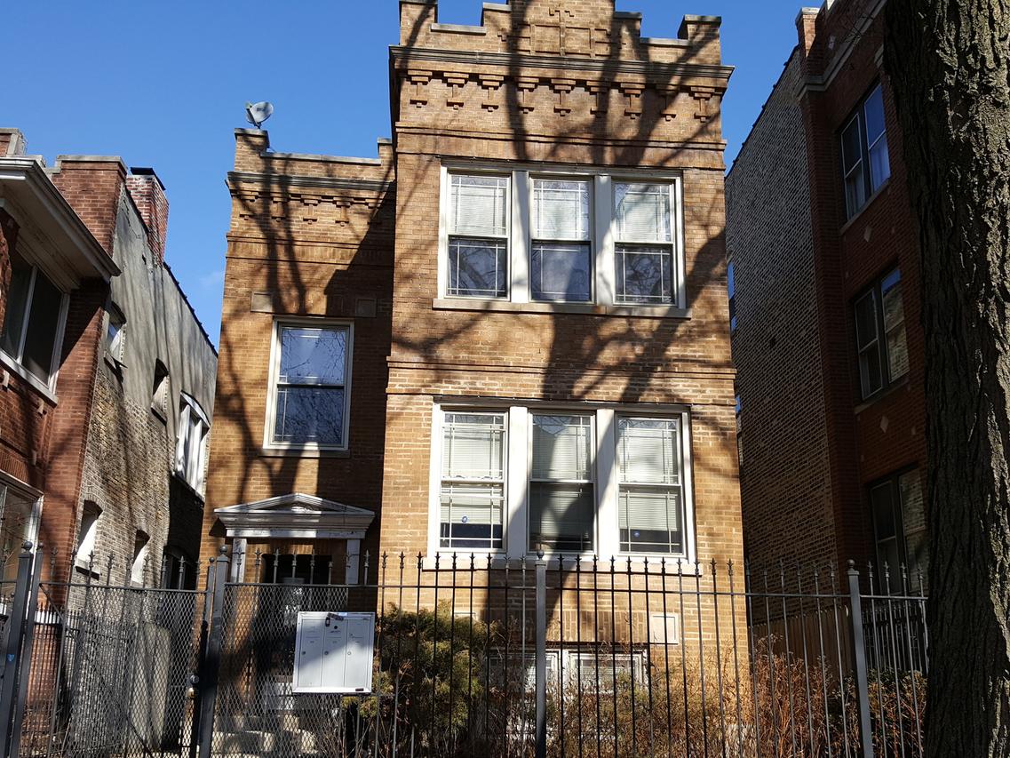 1742 W Wallen Ave., Chicago, IL 60626