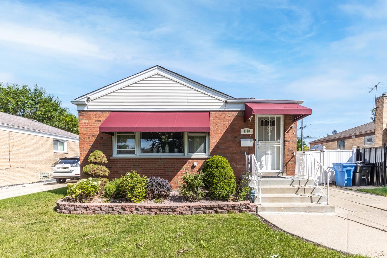 4140 W 83rd St., Chicago, IL 60652