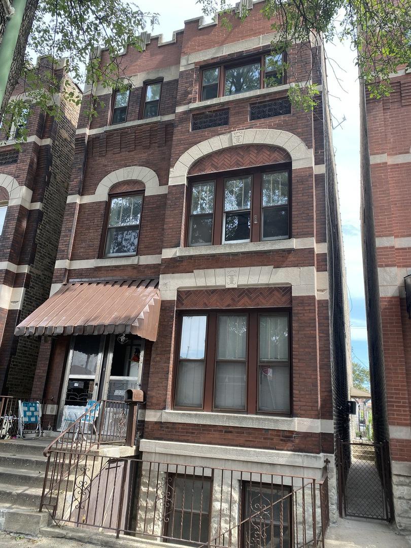 3215 S Racine Ave., Chicago, IL 60608