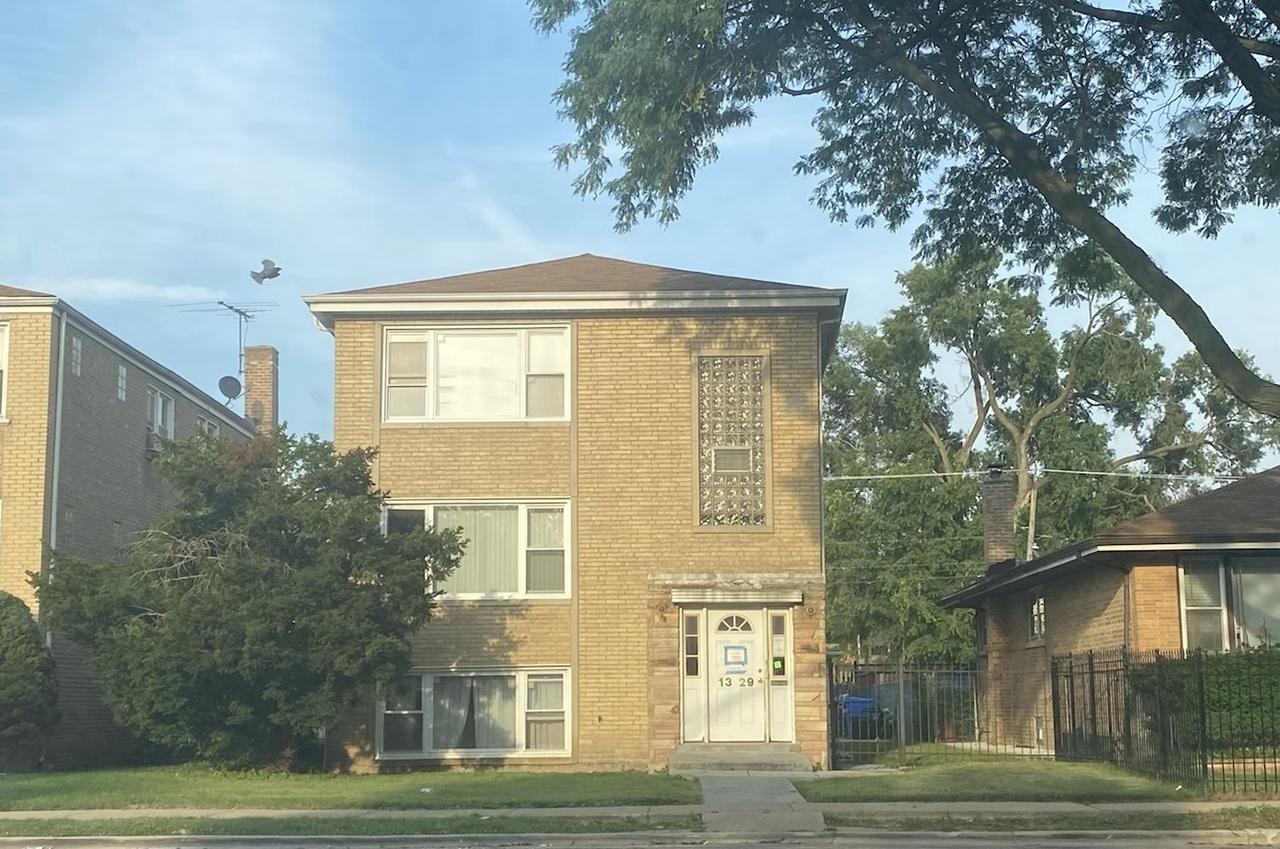 1329 N Latrobe Ave., Chicago, IL 60651