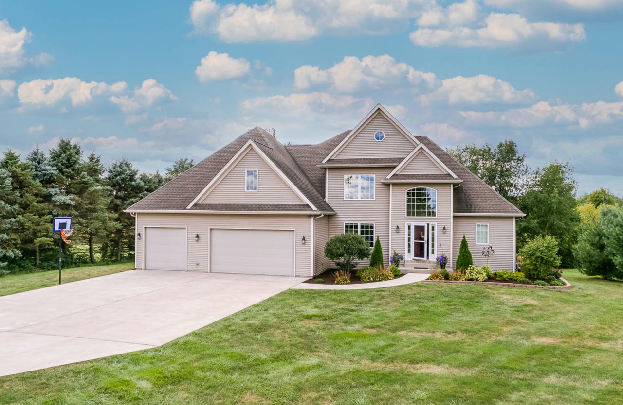 2774 N Kilbuck Rd., Lindenwood, IL 61049