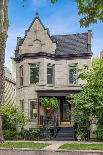 1279 W Early Ave., Chicago, IL 60660