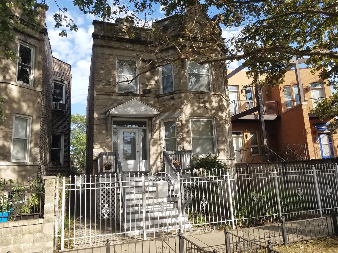 829 N Richmond St., Chicago, IL 60622