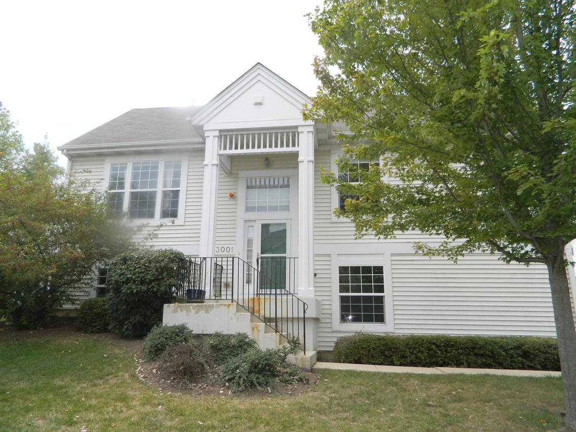 3001 Nicklaus Ln., Wadsworth, IL 60083