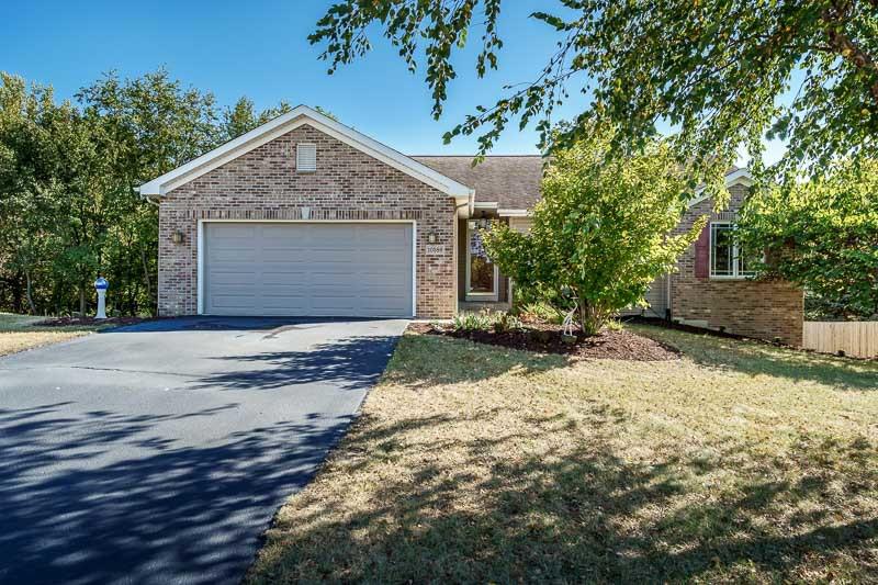 10589 Harrison Ct., Roscoe, IL 61073