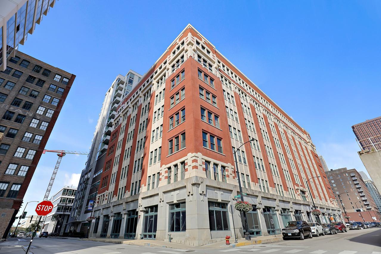 732 S Financial Pl. #415, Chicago, IL 60605