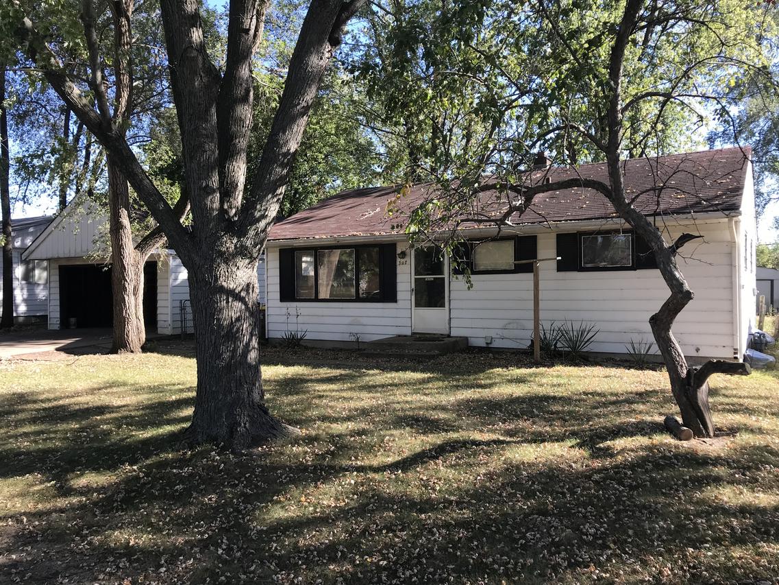 307 Langley Rd., Machesney Park, IL 61115