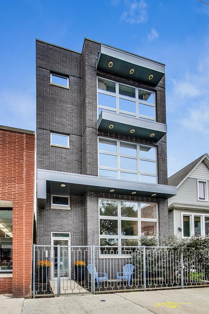 2207 W Belmont Ave. #1, Chicago, IL 60618
