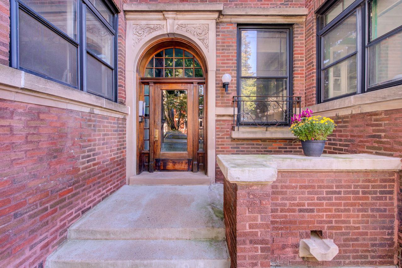 5228 S Ingleside Ave. #3, Chicago, IL 60615
