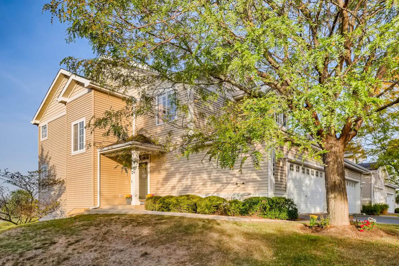 1444 W Remington Ln., Round Lake, IL 60073