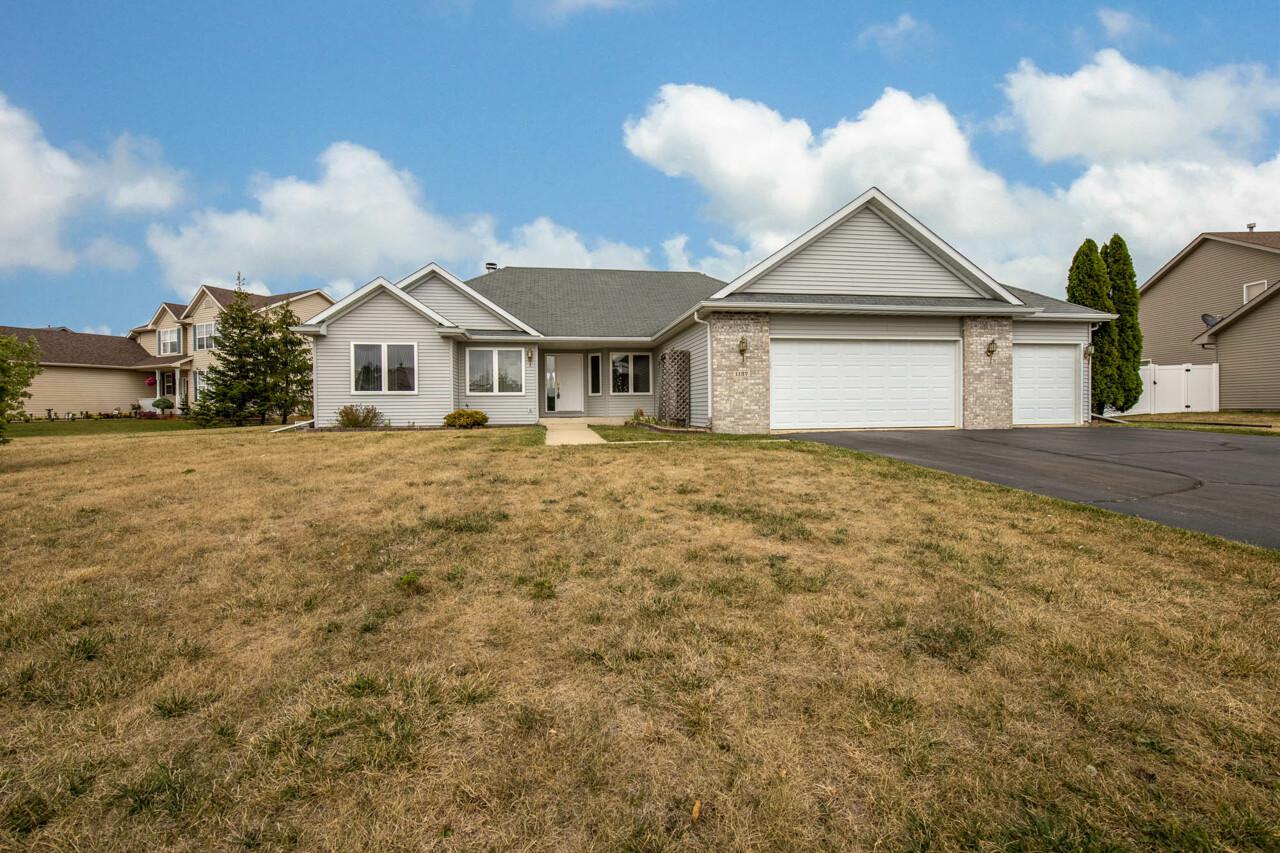 1127 Santa Fe Ave., Davis Junction, IL 61020