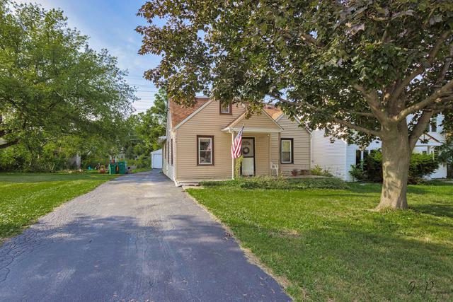 128 E. Clarendon Dr., Round Lake Beach, IL 60073