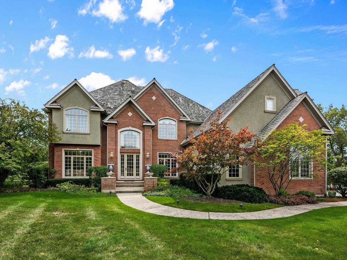 11 Averill Ct., North Barrington, IL 60010
