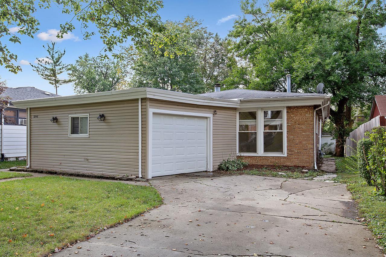 18446 Dundee Ave., Homewood, IL 60430