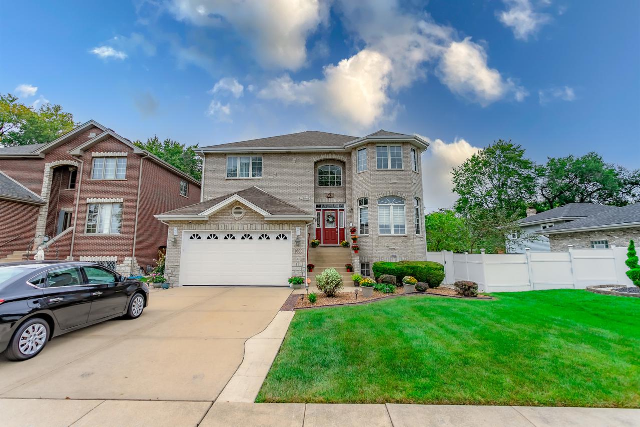 8000 Lorel Ave., Burbank, IL 60459