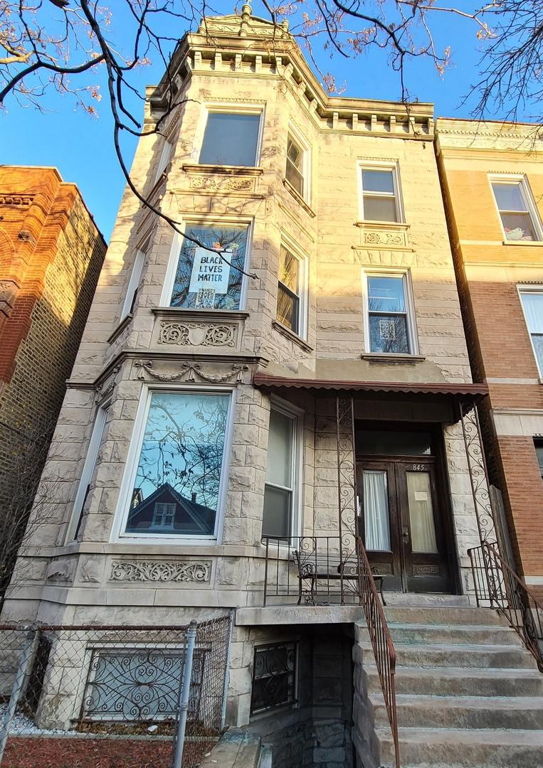 845 N Damen Ave., Chicago, IL 60622