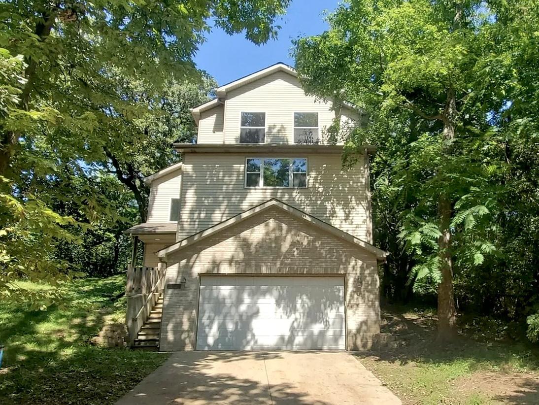 27764 W Ravine Dr., Spring Grove, IL 60081