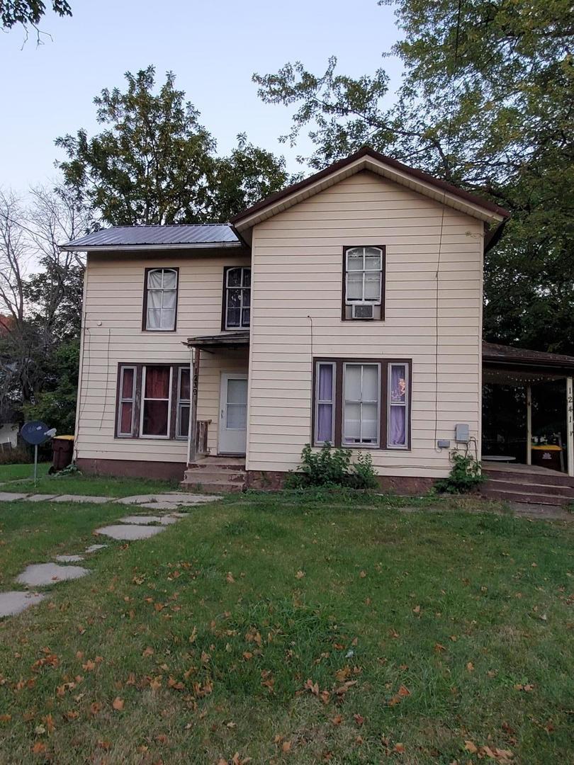 1239-1241 S Chicago Ave., Freeport, IL 61032