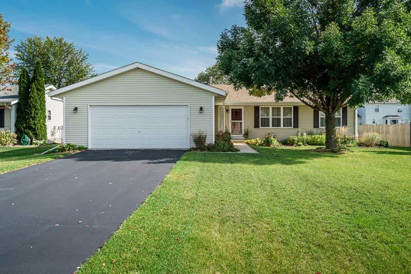 652 Purple Sage Dr., Roscoe, IL 61073