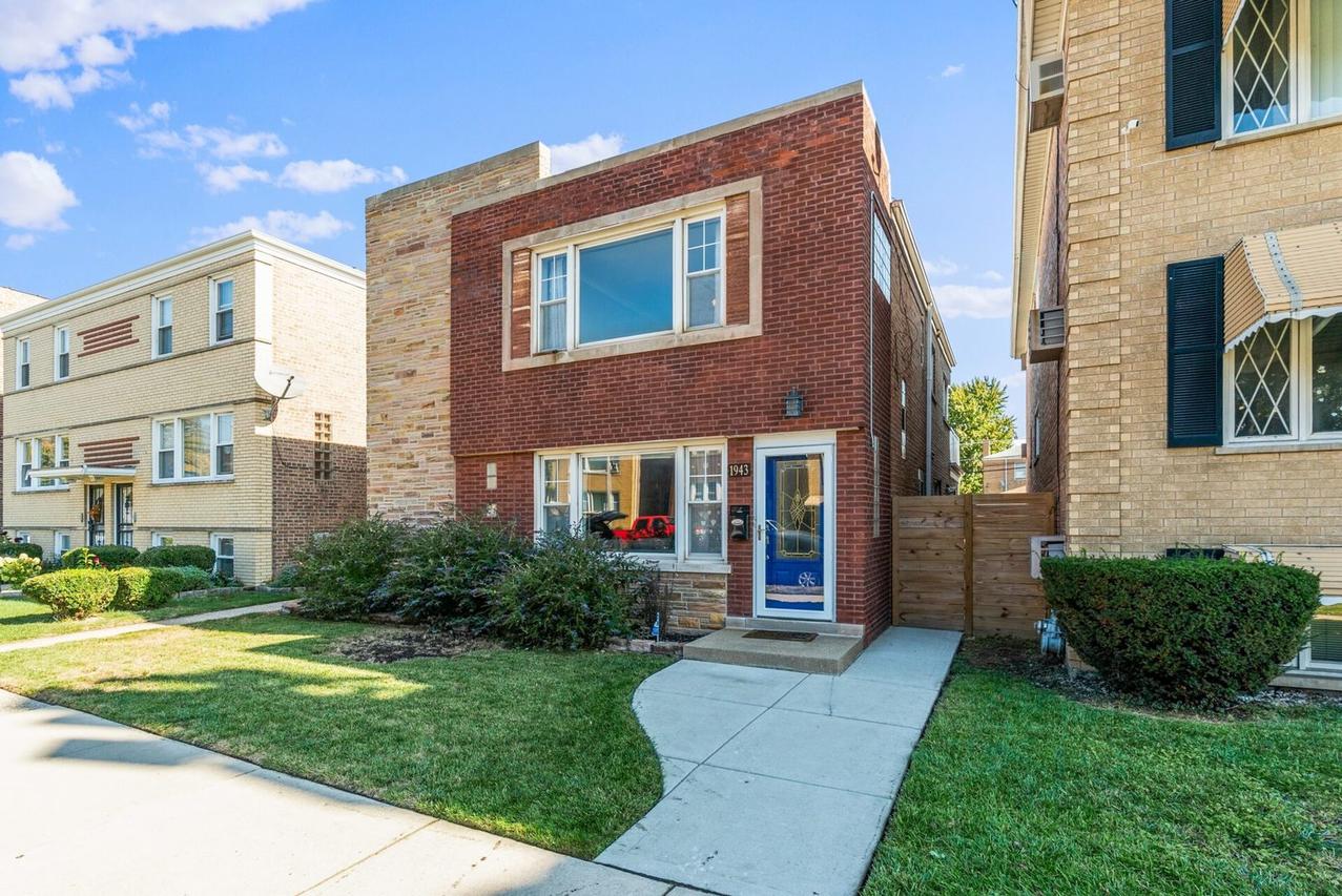 1943 Oak Park Ave., Berwyn, IL 60402