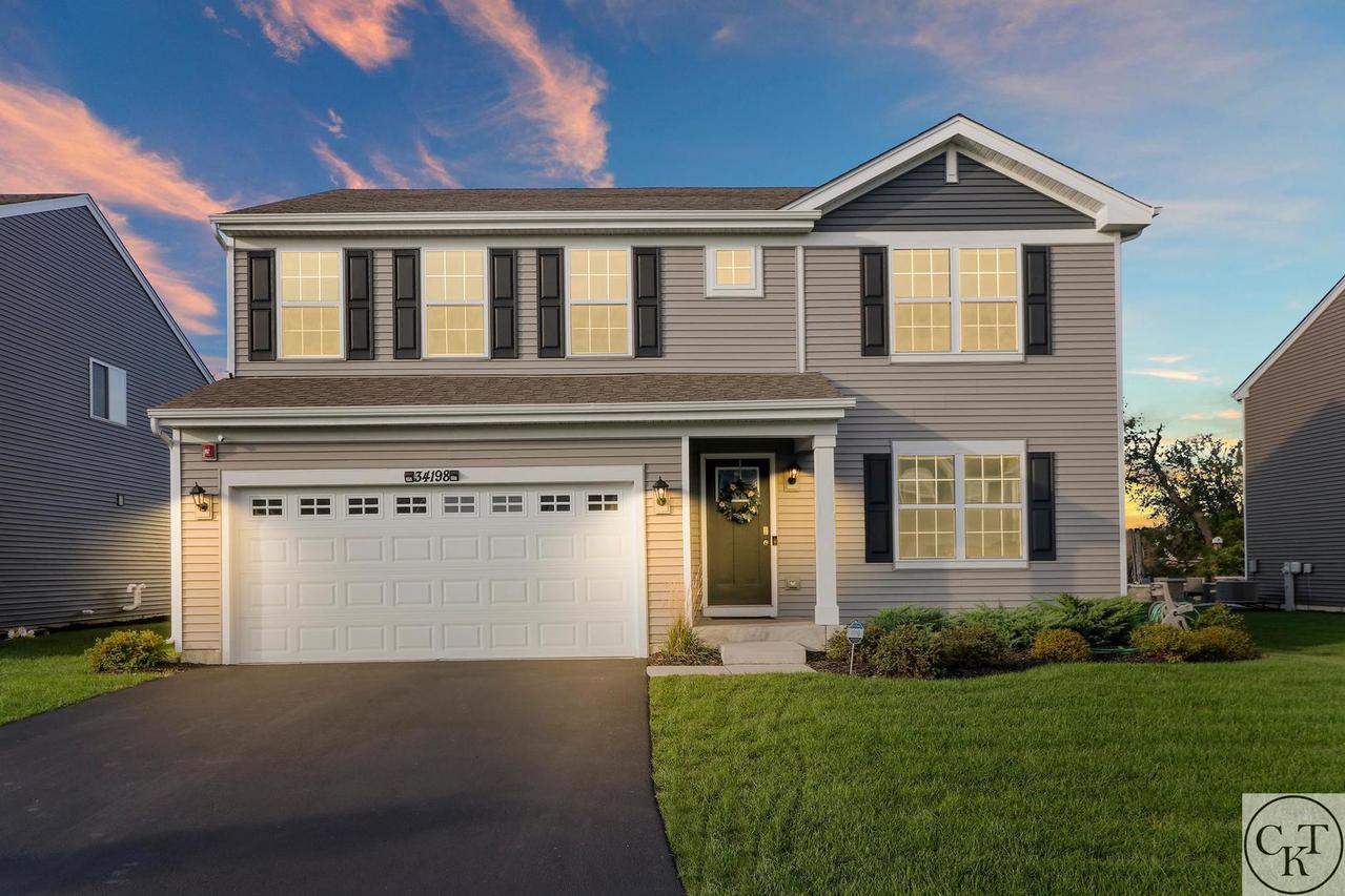 34198 N Jenna Ln., Gurnee, IL 60031